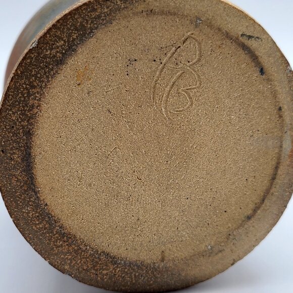 Signed PB Studio Art Pottery 4.25" Tall 3.5" Diameter Vase Shades of Brown Grey - Picture 8 of 10